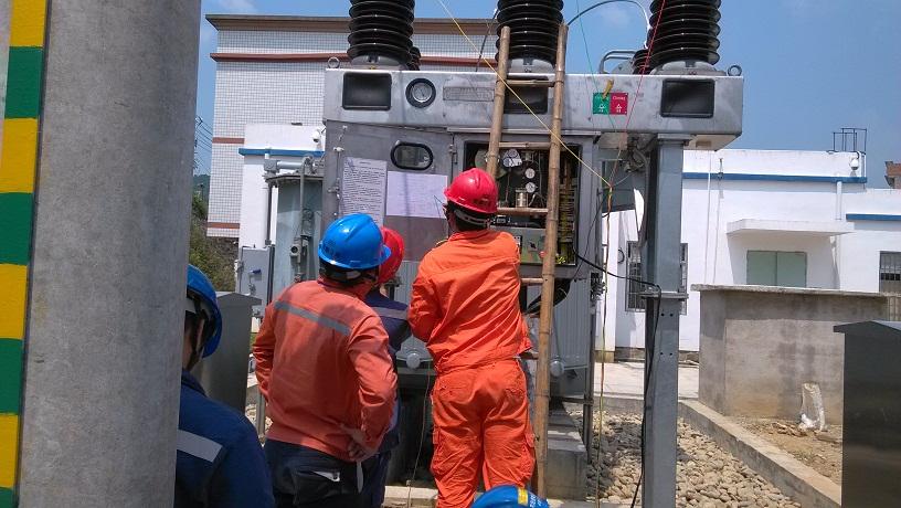 华电高科为南宁上林供电公司提供现场指导05 华电高科为南宁上林供电公司提供现场指导05